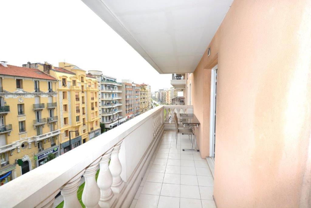 Palais Des Domes Piscine Et Parking Daire Nice Dış mekan fotoğraf